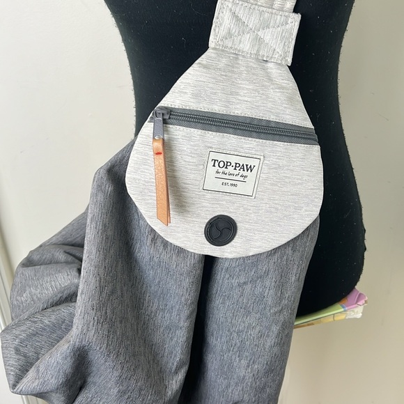 Top Paw for the love of Dogs Signature Pet Outdoor Crossbody Carrier - Picture 5 of 12